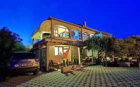 Apartments Melita